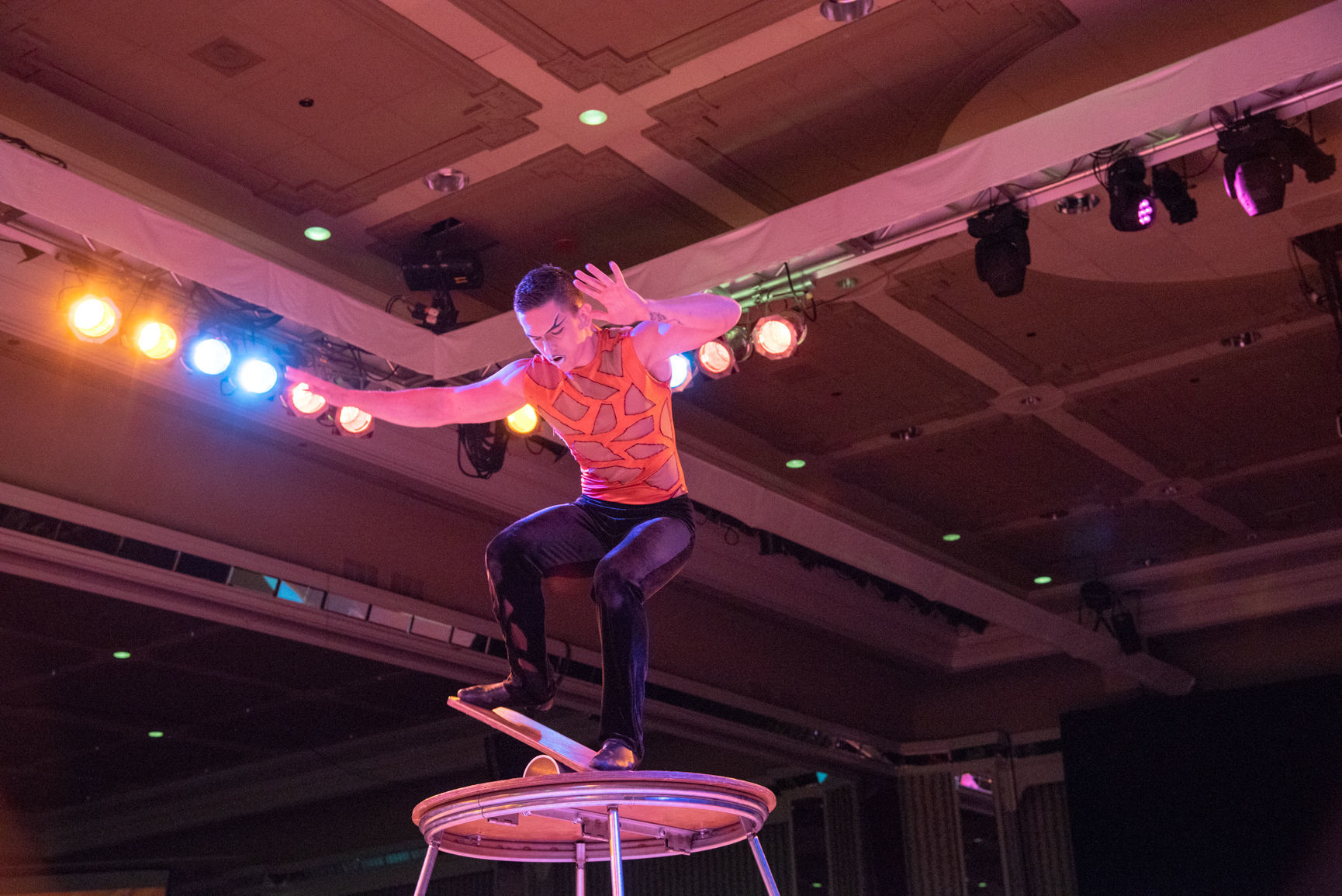 110318_acw_dancinggallery-750.jpg
